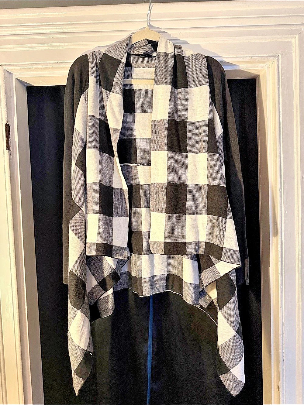 Torrid Checkered Drape Front Cardigan Black & White Large Like New